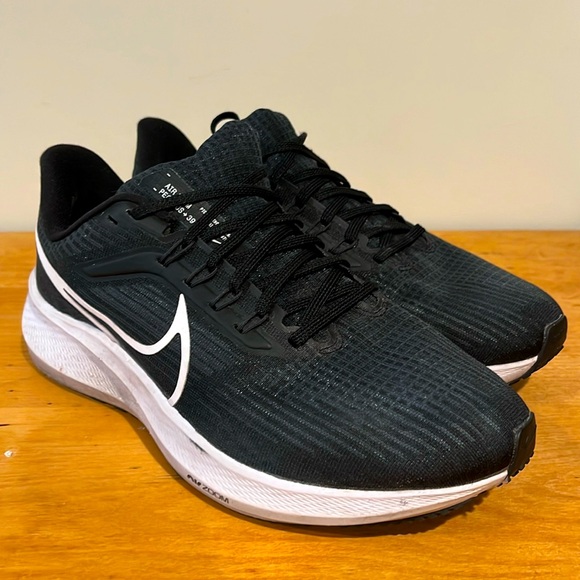 NIKE Air Zoom Pegasus 39 Road Running Men’s 9 Black White Shoes Sneakers - Picture 6 of 14